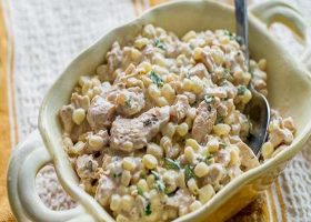 طريقة عمل سلطة الزبادى بالدجاج والذرة