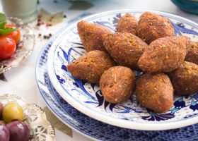 طريقة عمل كبة الدجاج المقلية