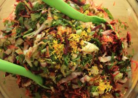 طريقة عمل سلطة البنجر بالخضروات