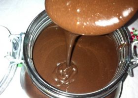 طريقة عمل حلوى اللبن المكثف بالشكولاتة