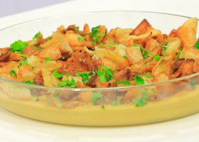 طريقة عمل فتة العدس بالدجاج