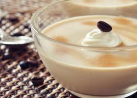 طريقة عمل الزبادي بالنسكافيه