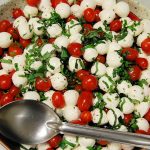 طريقة عمل سلطة الموزريلا