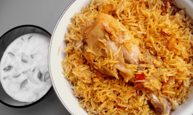 طريقة عمل مجبوس الدجاج الهندي