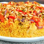طريقة عمل المقلوبة بالسمك