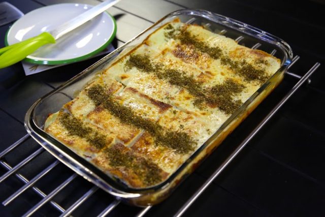 طريقة عمل صينية التوست بالجبن