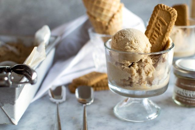 طريقة عمل ايس كريم اللوتس