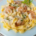طريقة عمل مكرونة بالوايت صوص والجمبريطريقة عمل مكرونة بالوايت صوص والجمبري