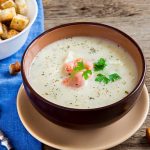 طريقة عمل شوربة الجمبرى بالكريمة