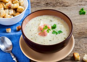 طريقة عمل شوربة الجمبرى بالكريمة