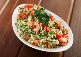 طريقة عمل تبولة الكينوا