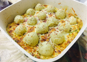 طريقة عمل صينية كرات البطاطس بالجبن