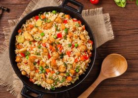 طريقة عمل جاينيز رايس بالدجاج