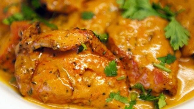 طريقة عمل دجاج بالكاري والزبيب