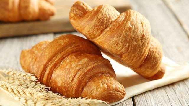 طريقة عمل كرواسون الجبن