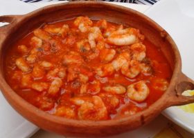 طريقة عمل جمبري بصلصة الطماطم