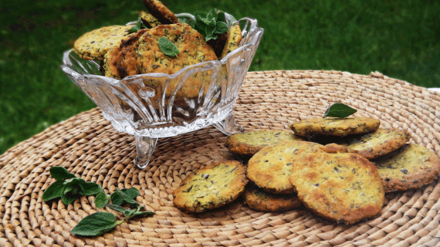 طريقة عمل كوكيز الزعتر الاخضر