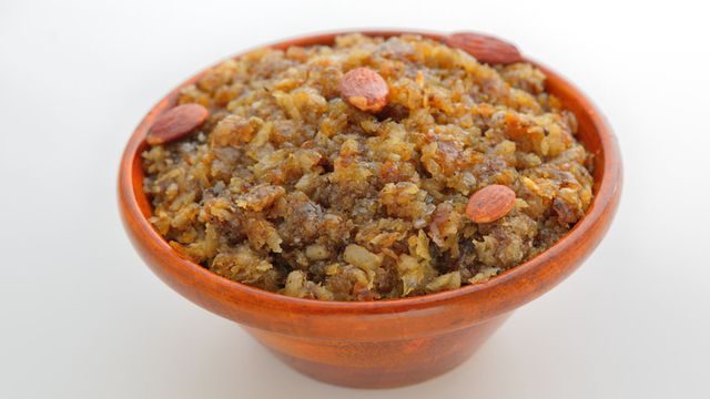 طريقة عمل فتة التمر اليمنية