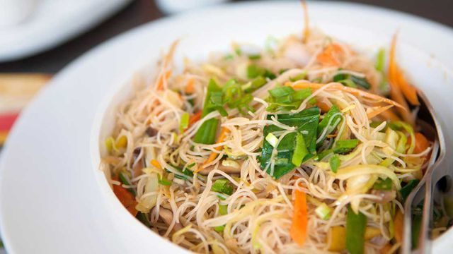 طريقة عمل الشعيرية بالخضار