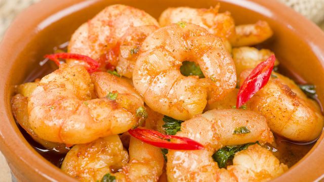 طريقة عمل روبيان بالصوص الحارة