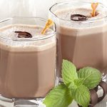 طريقة عمل سموثي الشكولاتة والنعناع