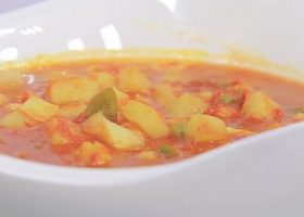 طريقة عمل بطاطس بالكارى والحمص