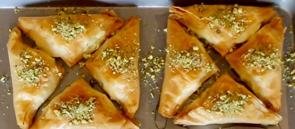 طريقة عمل وربات بالقشطة