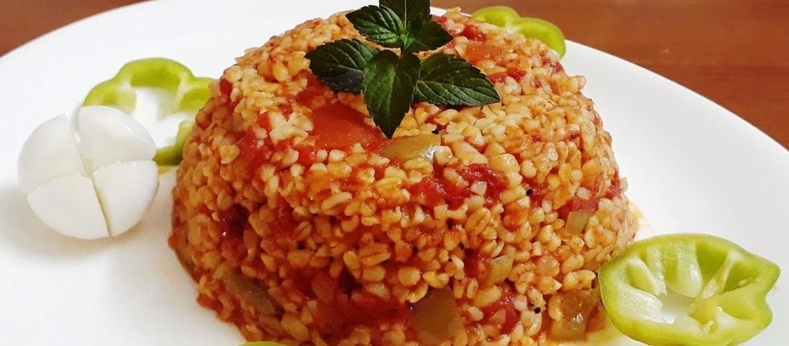 طريقة عمل برغل بالبندورة