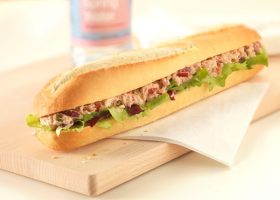 طريقة عمل ساندوتشات التونة بالمايونيز