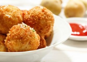 طريقة عمل كبة البطاطا