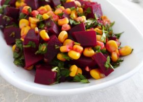 طريقة عمل سلطة البنجر والذرة