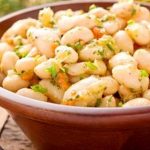 طريقة عمل سلطة الفاصوليا البيضاء