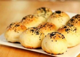 طريقة عمل خبز تركي بالجبن