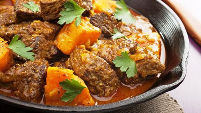 طريقة عمل طاجن اللحم بالبطاطس