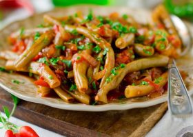 طريقة عمل اللوبيا الخضراء