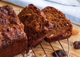 طريقة عمل كيكة تمر