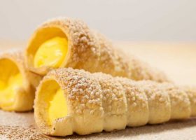 طريقة عمل حلى الاقماع بالكاسترد