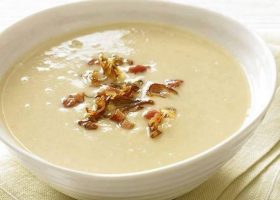 طريقة عمل شوربة الشوفان بالحليب