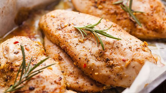 طريقة عمل صينية ستيك دجاج