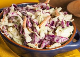 طريقة عمل سلطة الملفوف لايت