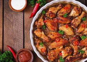 طريقة عمل صوص اجنحة الدجاج الحارة