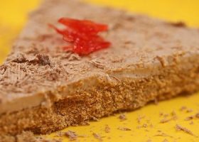 طريقة عمل حلى السميد المحموس وجوز الهند