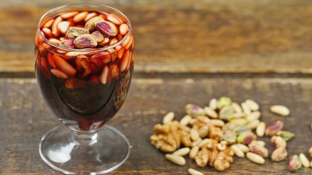 طريقة عمل عصير جلاب