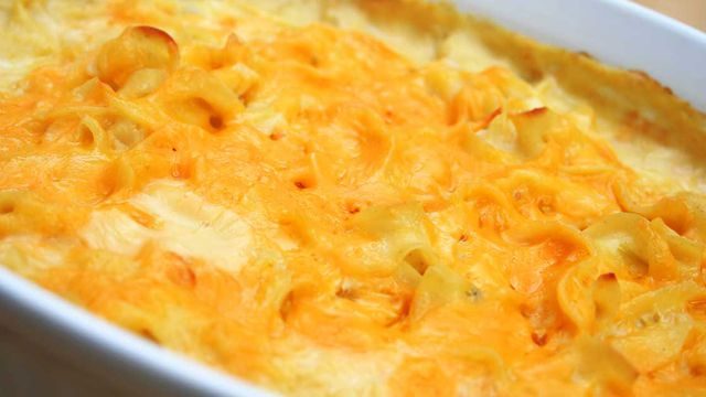 طريقة عمل الاندومي بالجبن