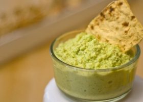 طريقة عمل صلصة الافوكادو للناتشوز