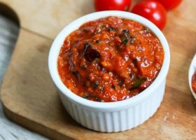 طريقة عمل شتني الطماطم الهندي