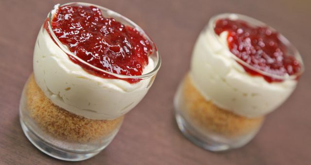 طريقة عمل حلى كاسات التشيز كيك