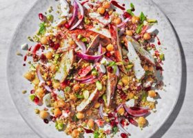 طريقة عمل سلطة بدبس الرمان والدجاج