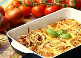 طريقة عمل رول اللحم المفروم بالجبن