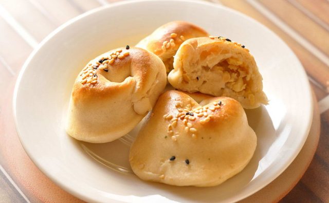 طريقة عمل فطائر بالفطر